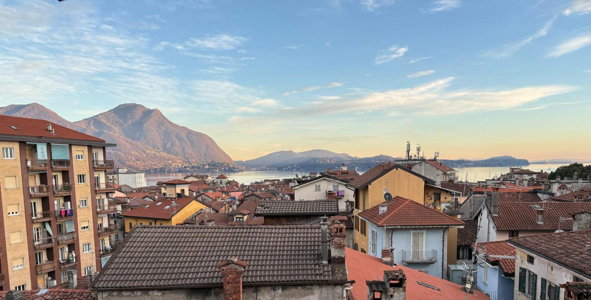 La Terrazza Apartment Verbania Exterior foto